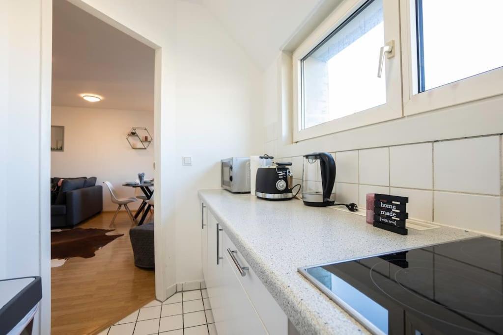 Stylish 2 Floor Penthouse • 15 Min To City Center Вена Экстерьер фото